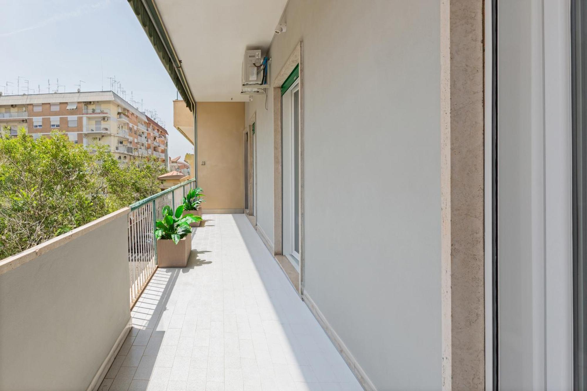 רומא Luciano Queen'S Guest House מראה חיצוני תמונה