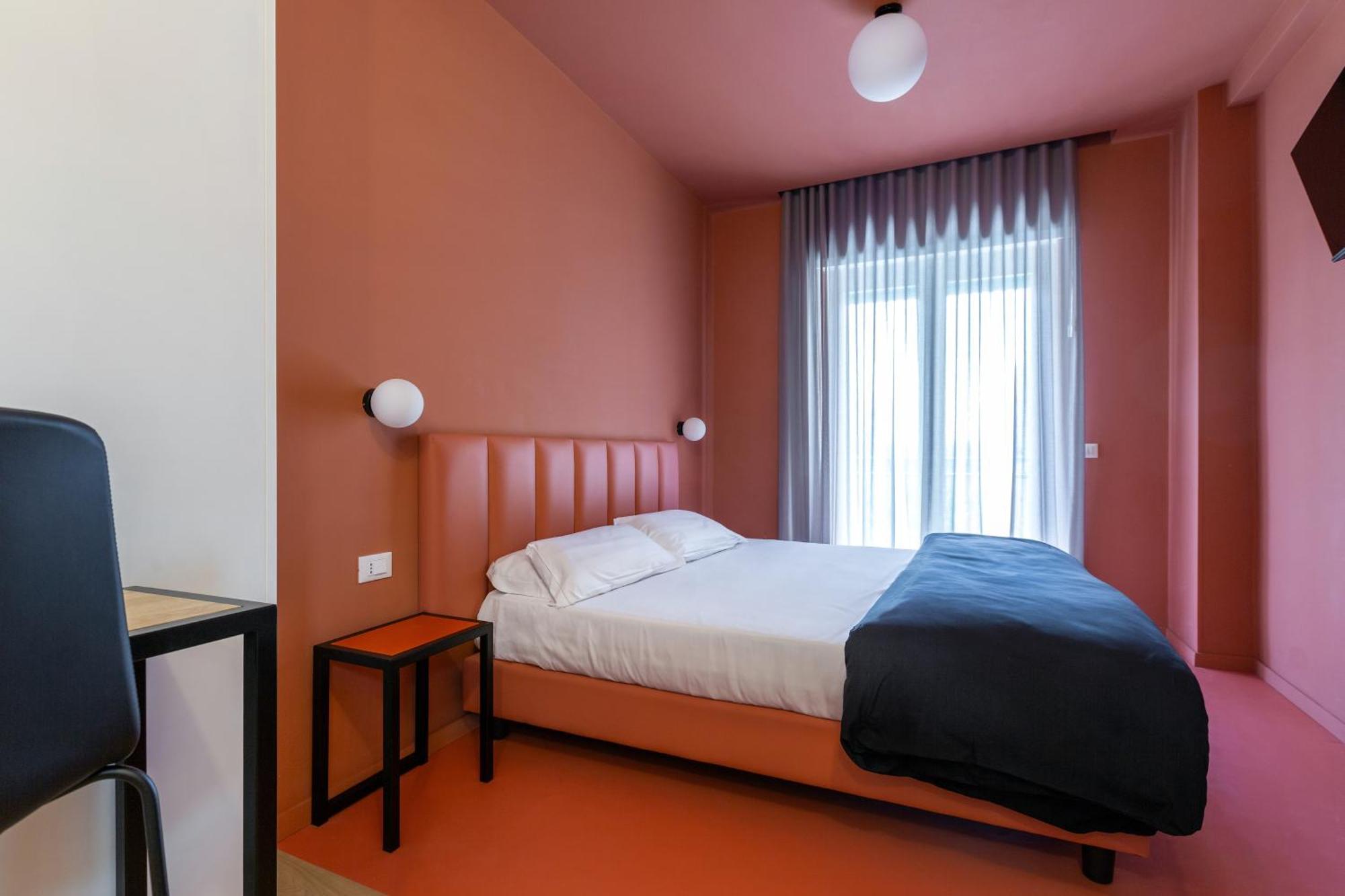 רומא Luciano Queen'S Guest House מראה חיצוני תמונה